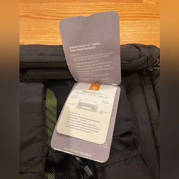 NWT Elevate Soleil 15″ Laptop Solar Panel Backpack (Sciex Branded) - Picture 7 of 7